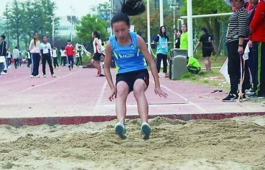 【簡訊】株洲肯特硬質合金入圍國家級綠色工廠/13歲女生破了塵封21年的天元區女子初中跳遠紀錄